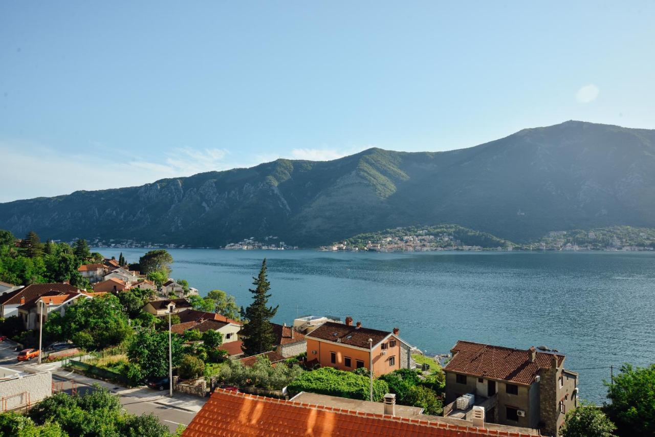 Ily Apartment With Sea View Kotor Exterior photo