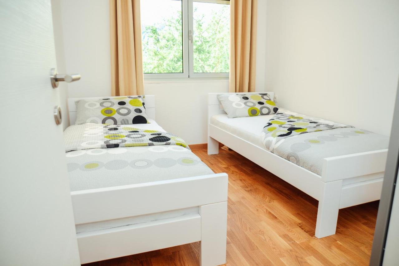 Ily Apartment With Sea View Kotor Exterior photo